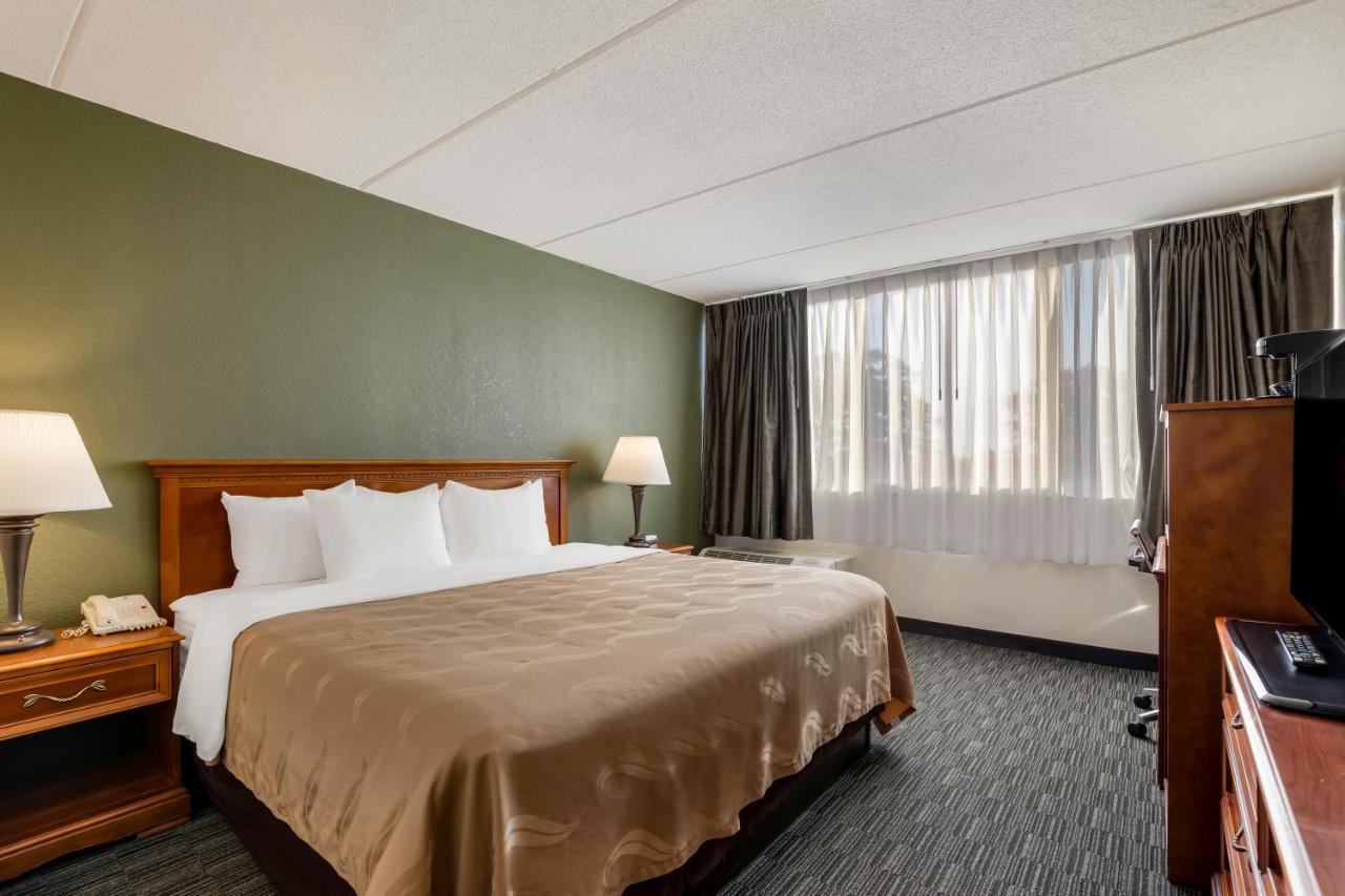 Quality Inn Joliet Zewnętrze zdjęcie