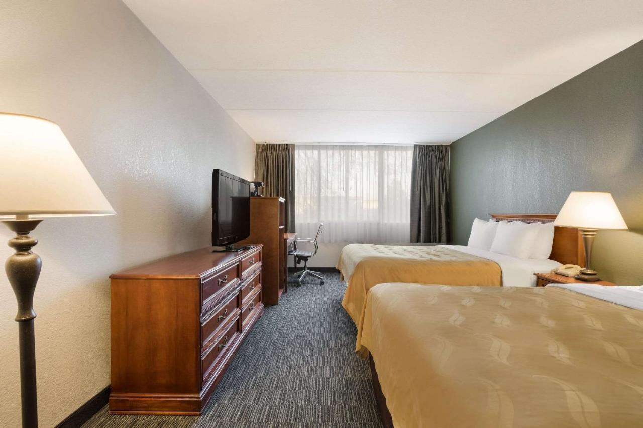 Quality Inn Joliet Zewnętrze zdjęcie
